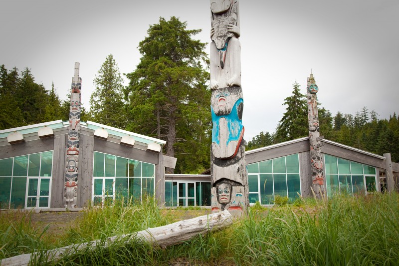 Haida Heritage Centre at Kay Llnagaay_image