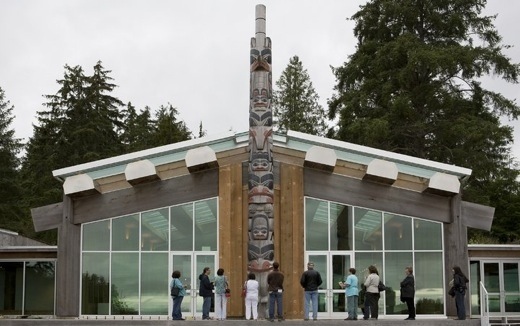 Haida Heritage Centre at Kay Llnagaay
